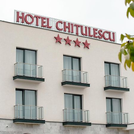 Chitulescu Hotel 特尔戈维什泰 外观 照片